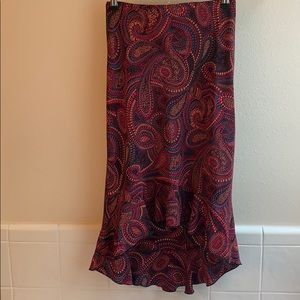 Luna Chix High-Low Paisley Pattern Skirt!  ❤️